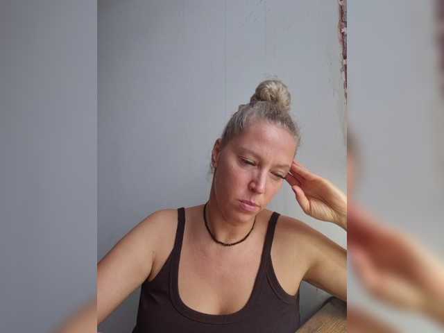 Markiza_Angelov live cam on BongaCams