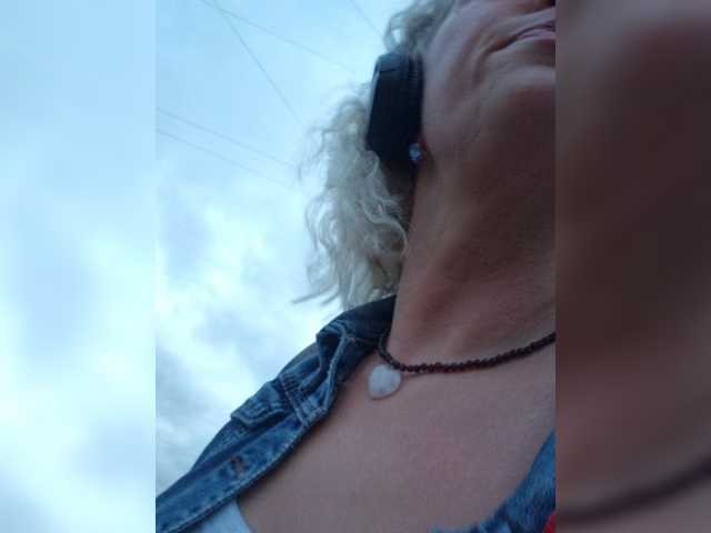 MoonKitten live cam on BongaCams