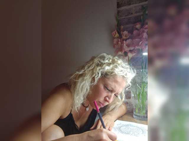 MoonKitten live cam on BongaCams