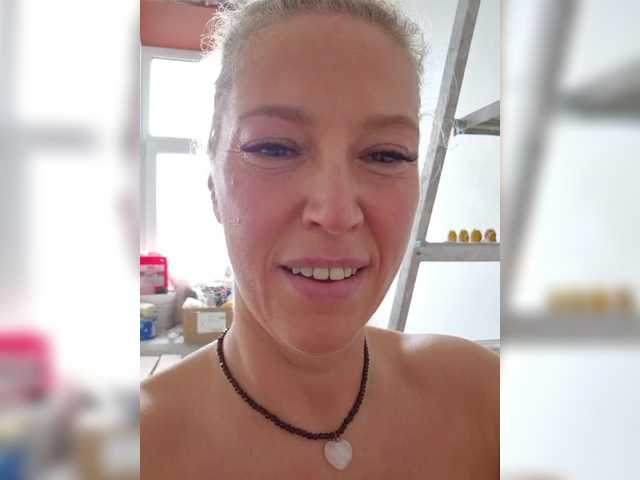 MoonKitten live webcam show