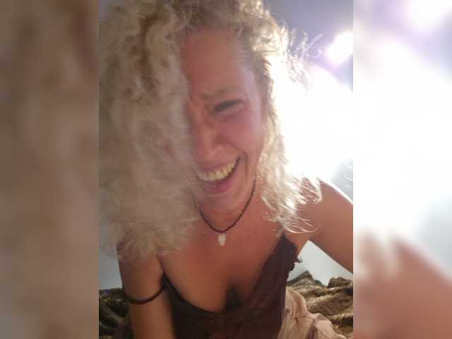 MoonKitten live cam on BongaCams