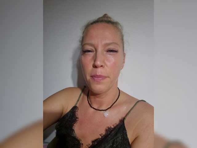 в попе у MoonKitten