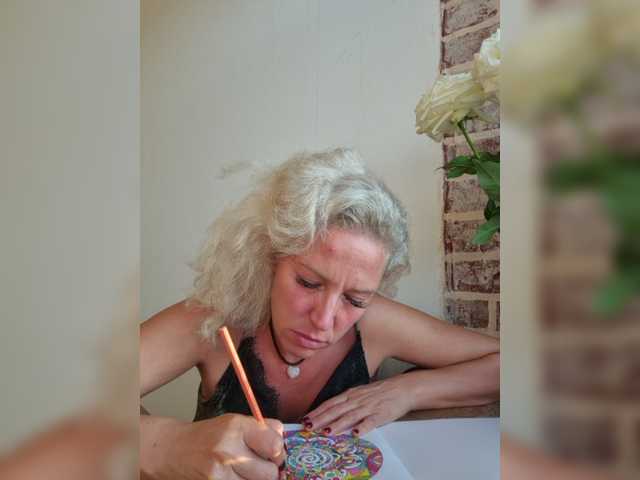 MoonKitten live cam on BongaCams