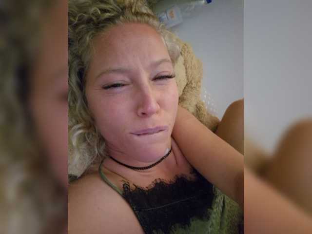 MoonKitten, en directo ahora en BongaCams