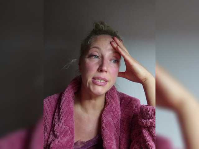 MoonKitten live cam on BongaCams