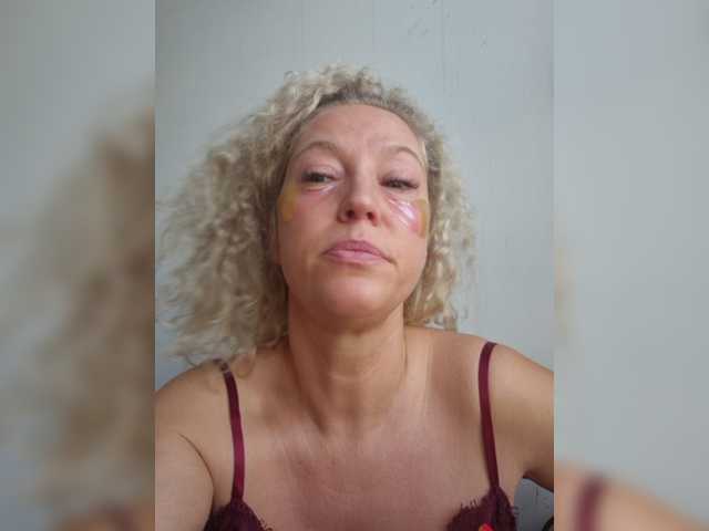 Markiza Angelov live cam
