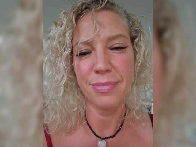 Markiza_Angelov live webcam show