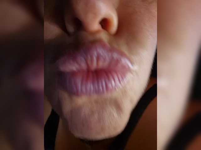 MoonKitten live cam on BongaCams