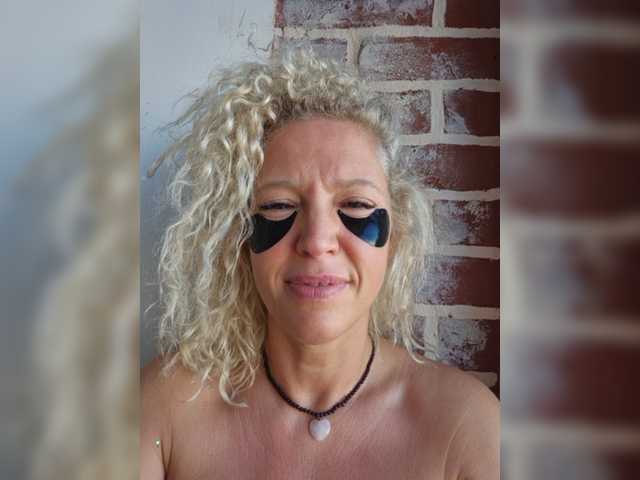 Live трансляция Markiza_Angelov - slutnetki.online