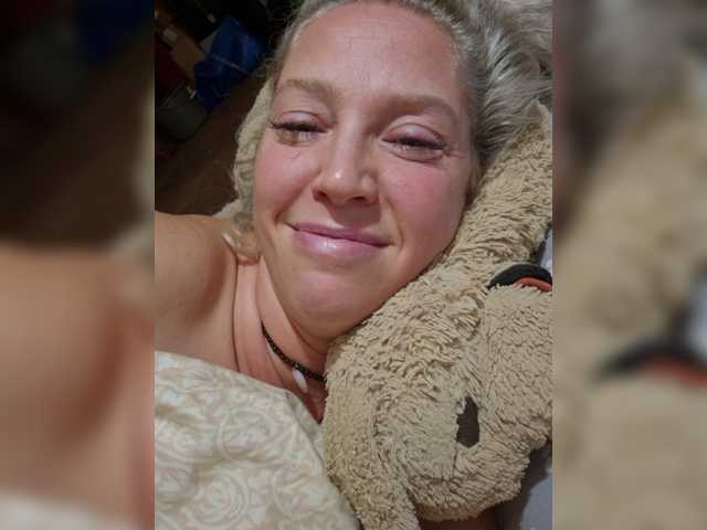 MoonKitten live cam on BongaCams