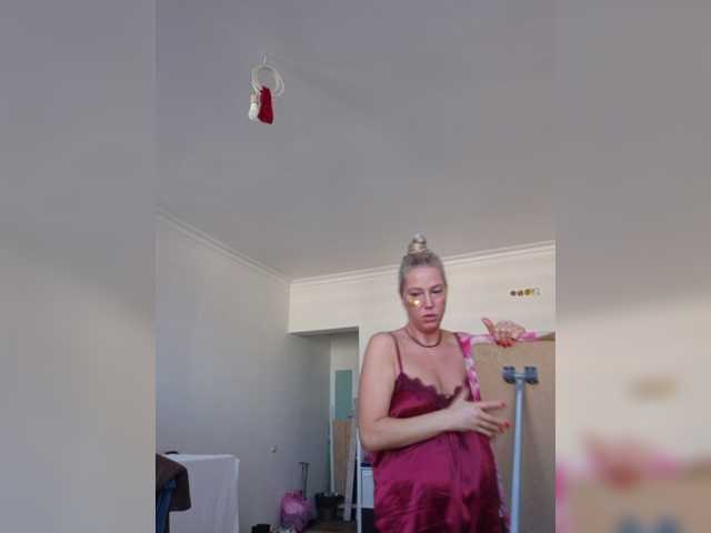 MoonKitten live cam on BongaCams