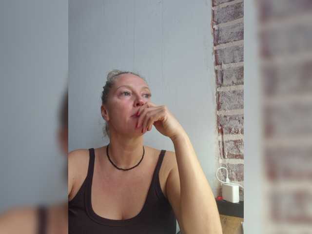 Markiza_Angelov live cam on BongaCams