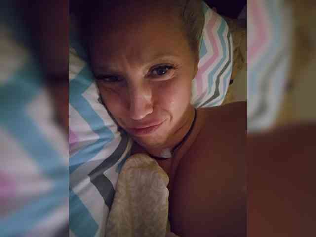 MoonKitten Sex Cam Show
