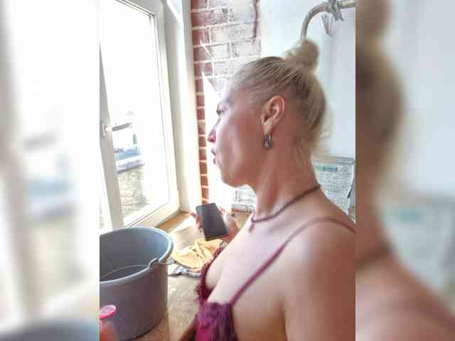 MoonKitten Sex Cam Show