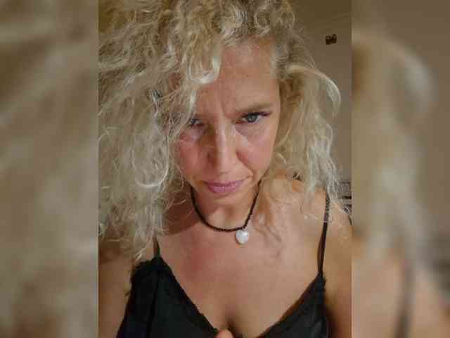 Markiza_Angelov webcam