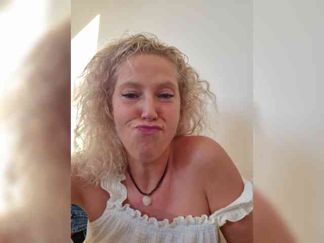 Markiza_Angelov webcam