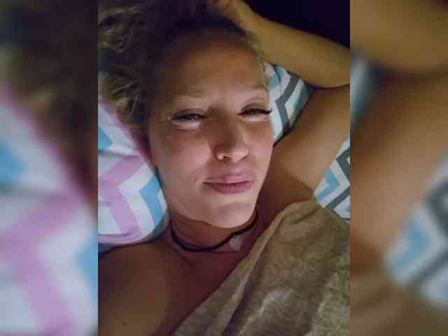 MoonKitten Sex Cam Show