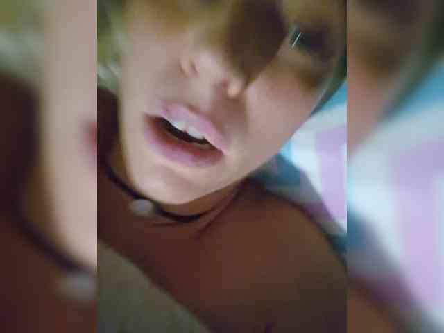 MoonKitten Sex Cam Show