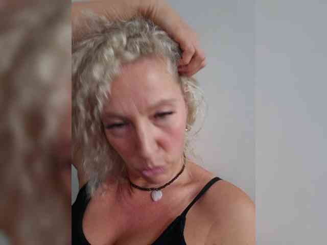 Markiza_Angelov webcam
