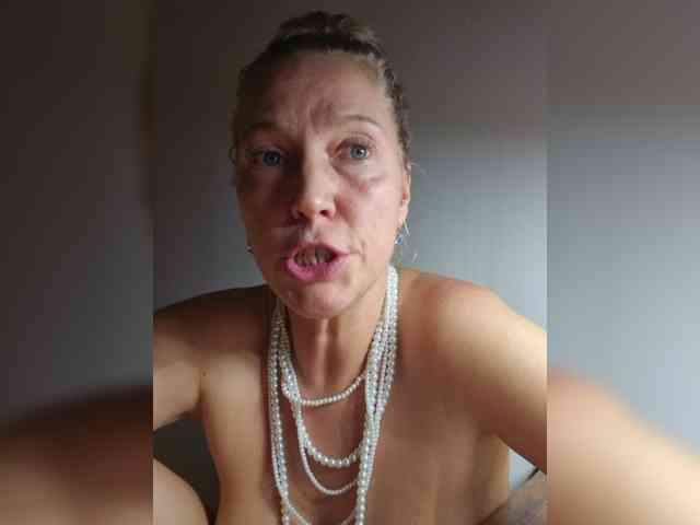 MoonKitten's webcam live show