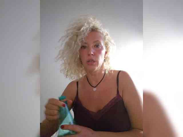 MoonKitten webcam