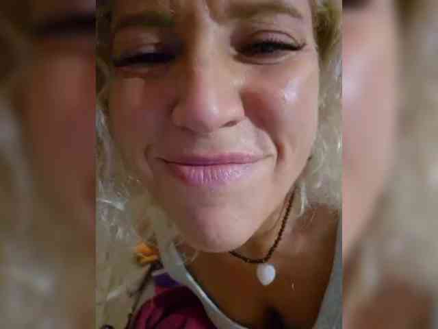 MoonKitten Sex Cam Show