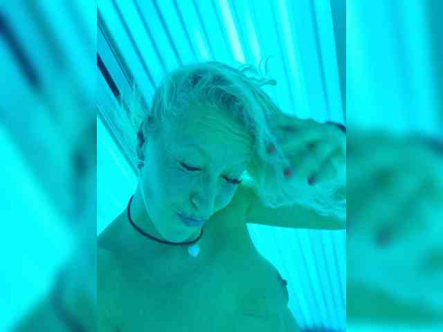 MoonKitten Sex Cam Show