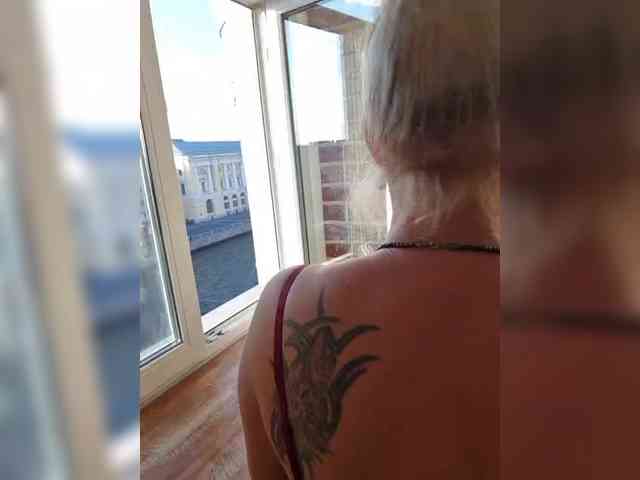 MoonKitten Sex Cam Show