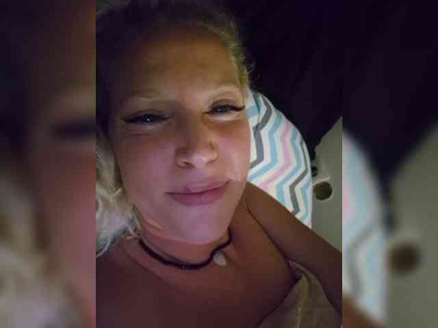 MoonKitten Sex Cam Show