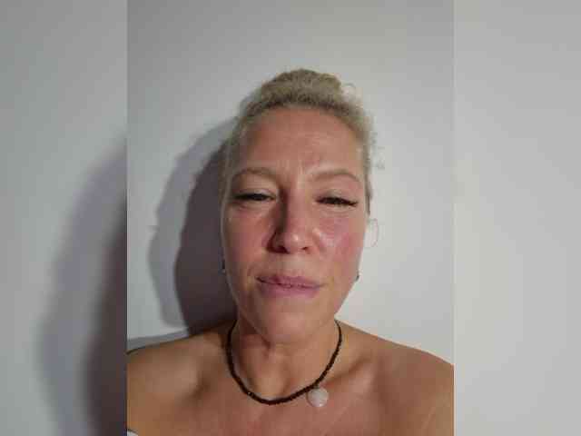 MoonKitten Sex Cam Show