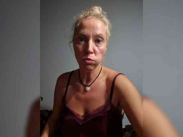 MoonKitten webcam