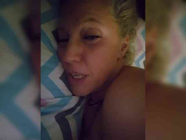 MoonKitten Sex Cam Show