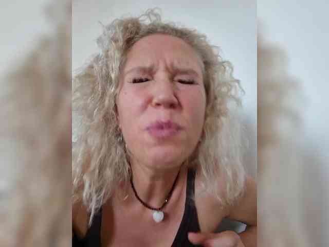 Markiza_Angelov webcam