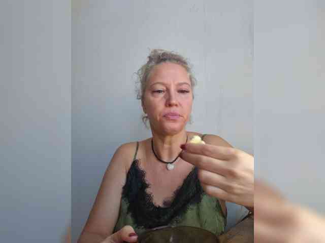MoonKitten's webcam live show