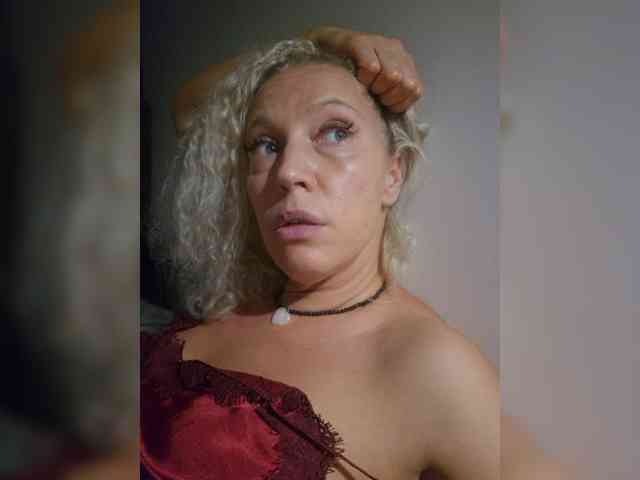 MoonKitten Sex Cam Show