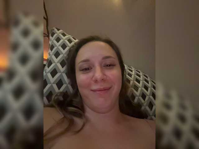 Fantazyorka00 live cam on BongaCams