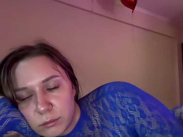 Fantazyorka00 live cam on BongaCams