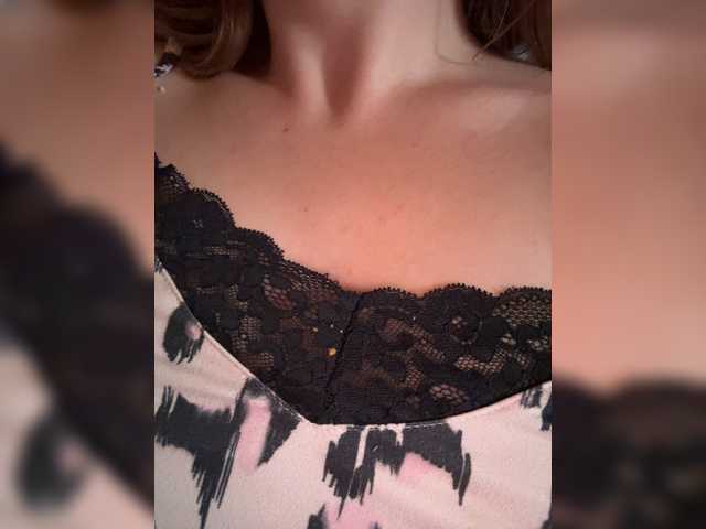Fantazyorka00 live cam on BongaCams