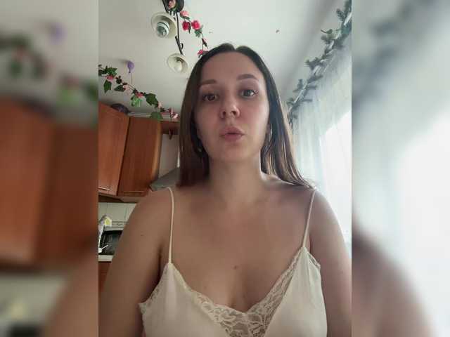 Fantazyorka00 live cam on BongaCams