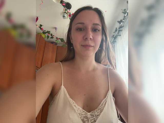 Fantazyorka00 live cam on BongaCams