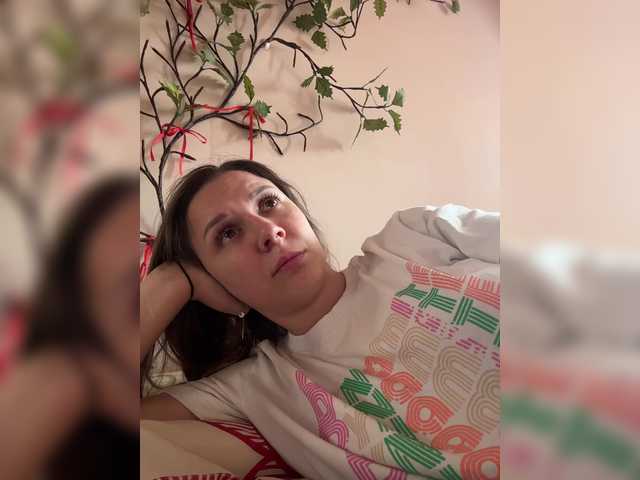 Fantazyorka00 live cam on BongaCams