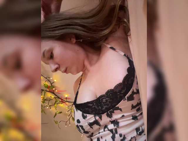 Fantazyorka00 live webcam show