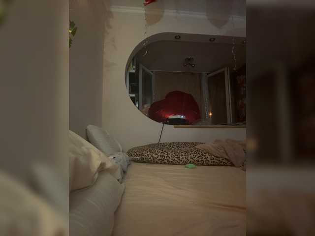 Fantazyorka00 live webcam show