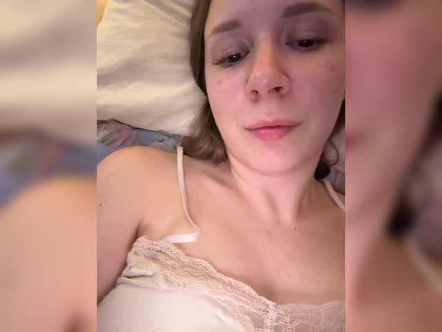 Fantazyorka00 live cam on BongaCams