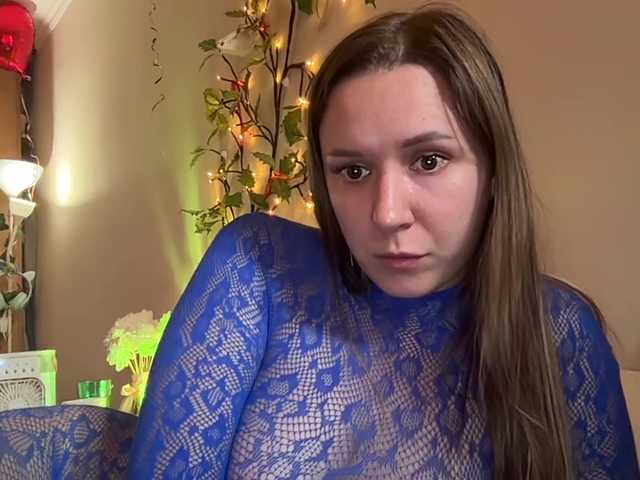 Fantazyorka00 live cam on BongaCams