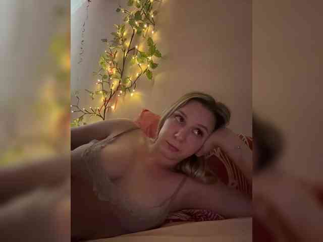 Fantazyorka00 webcam