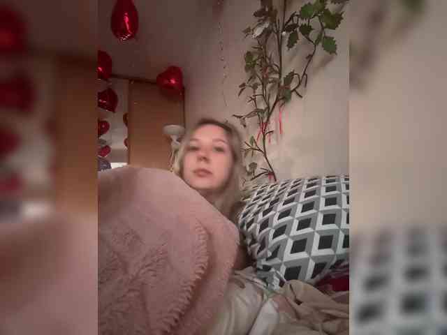 Fantazyorka00 webcam