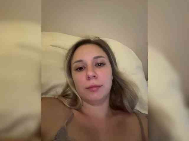 Fantazyorka00 webcam