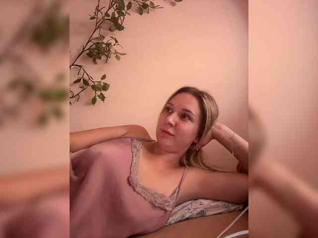 Fantazyorka00 webcam