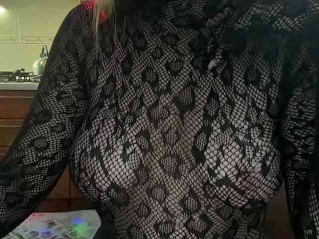 Fantazyorka00 webcam